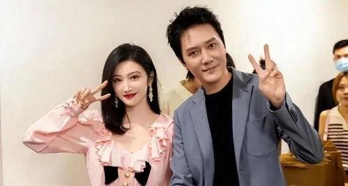 娱乐八卦姐妹吃瓜直播视频,娱乐八卦姐妹吃瓜现场,精彩瞬间一网打尽!